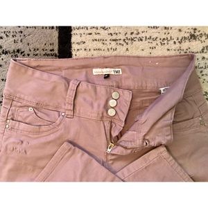 YMI - Women’s size 9 Capris